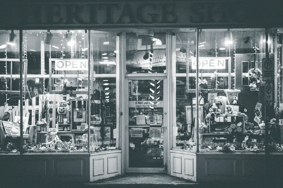 Navigating Arden-Arcade's Landmarks with Ease in Arden-Arcade